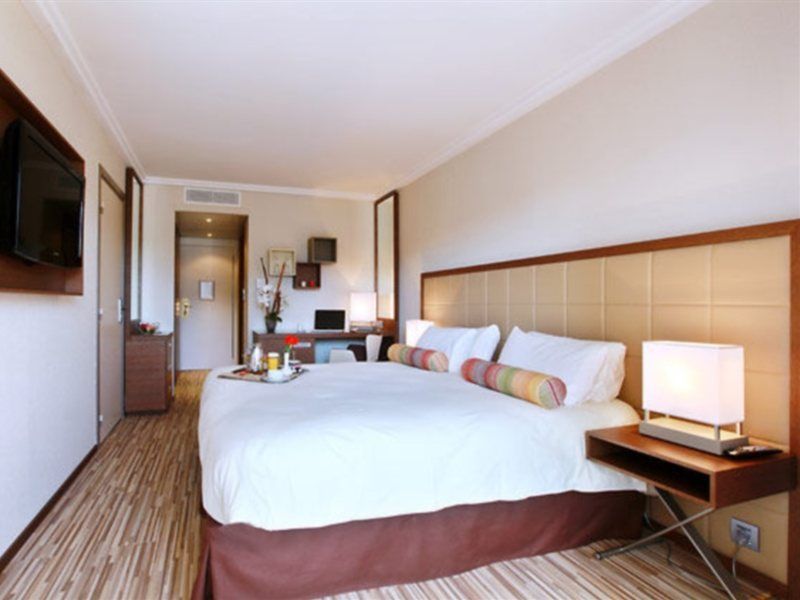 Ac Hotel By Marriott Ambassadeur Antibes - Juan Les Pins Exterior foto